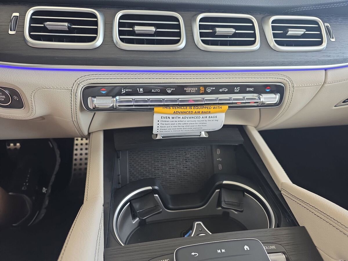 New 2026 Mercedes-Benz GLS 450 4MATIC image 24