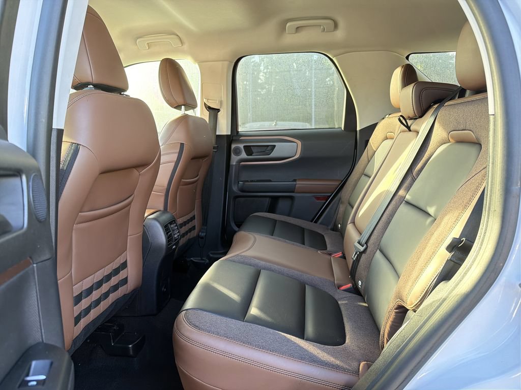 Used 2025 Ford Bronco Sport Outer Banks w/ Outer Banks Tech Package+ AWD/4WD image 13