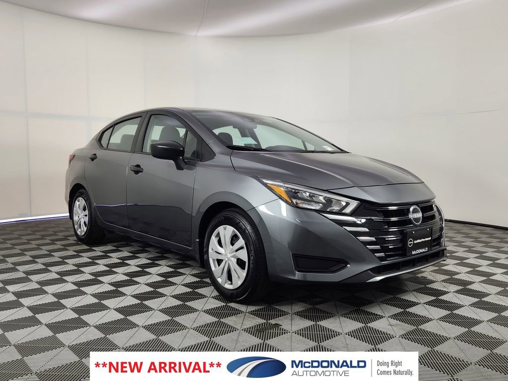 Used 2025 Nissan Versa S w/ Trunk Package FWD image 6