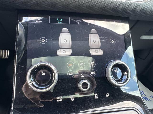 Used 2018 Land Rover Range Rover Velar R-Dynamic SE AWD/4WD image 17