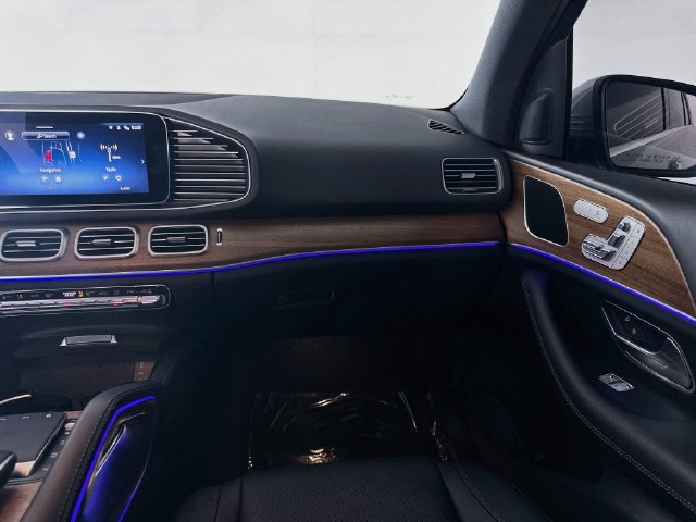 Certified 2025 Mercedes-Benz GLE 350 4MATIC image 24