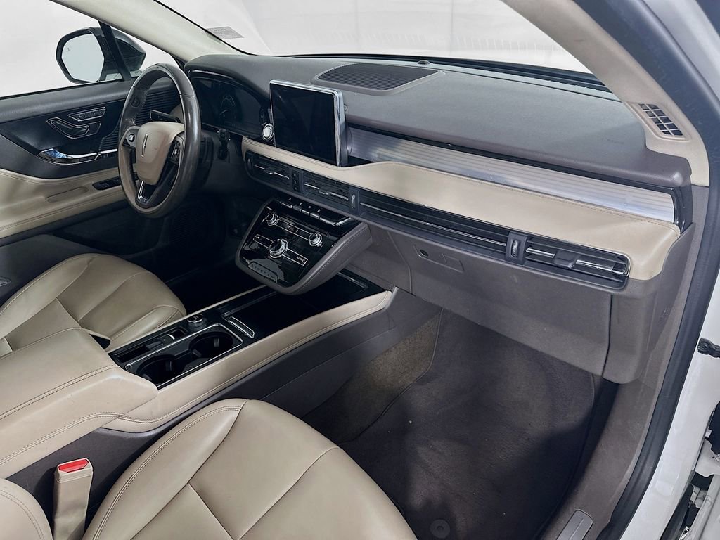 Used 2021 Lincoln Corsair FWD image 30