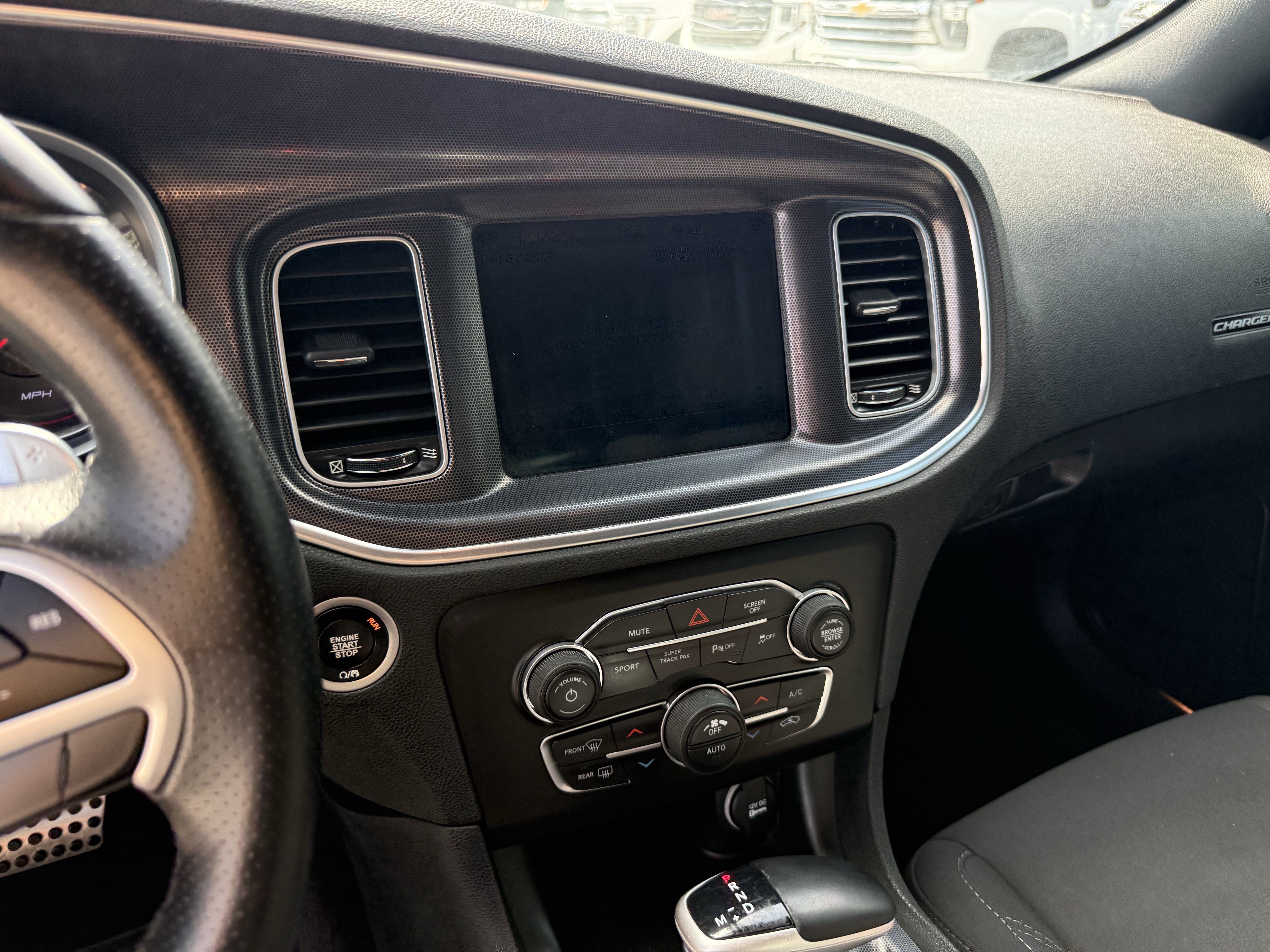 Used 2018 Dodge Charger SXT Plus RWD image 19