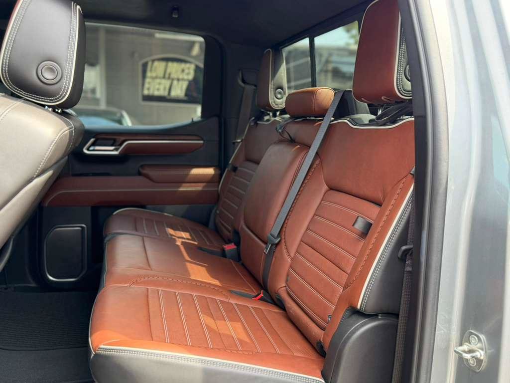 Used 2023 GMC Sierra 1500 Denali Ultimate AWD/4WD image 15