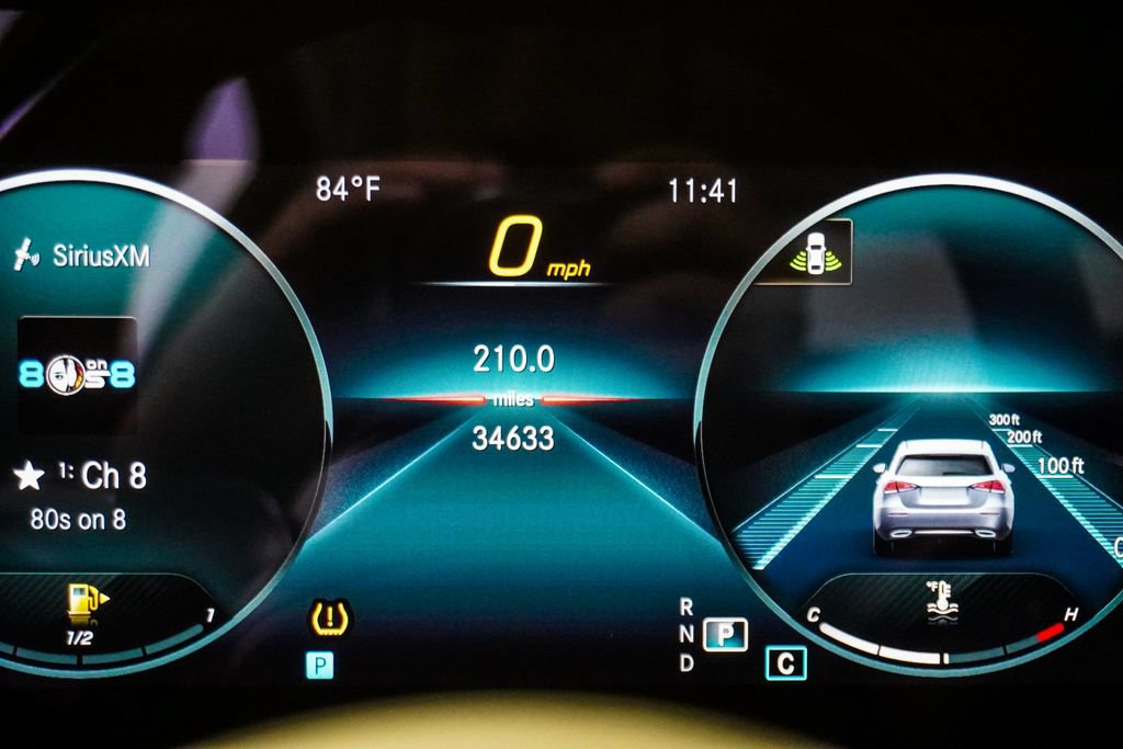 Used 2022 Mercedes-Benz E 350 4MATIC Sedan image 31
