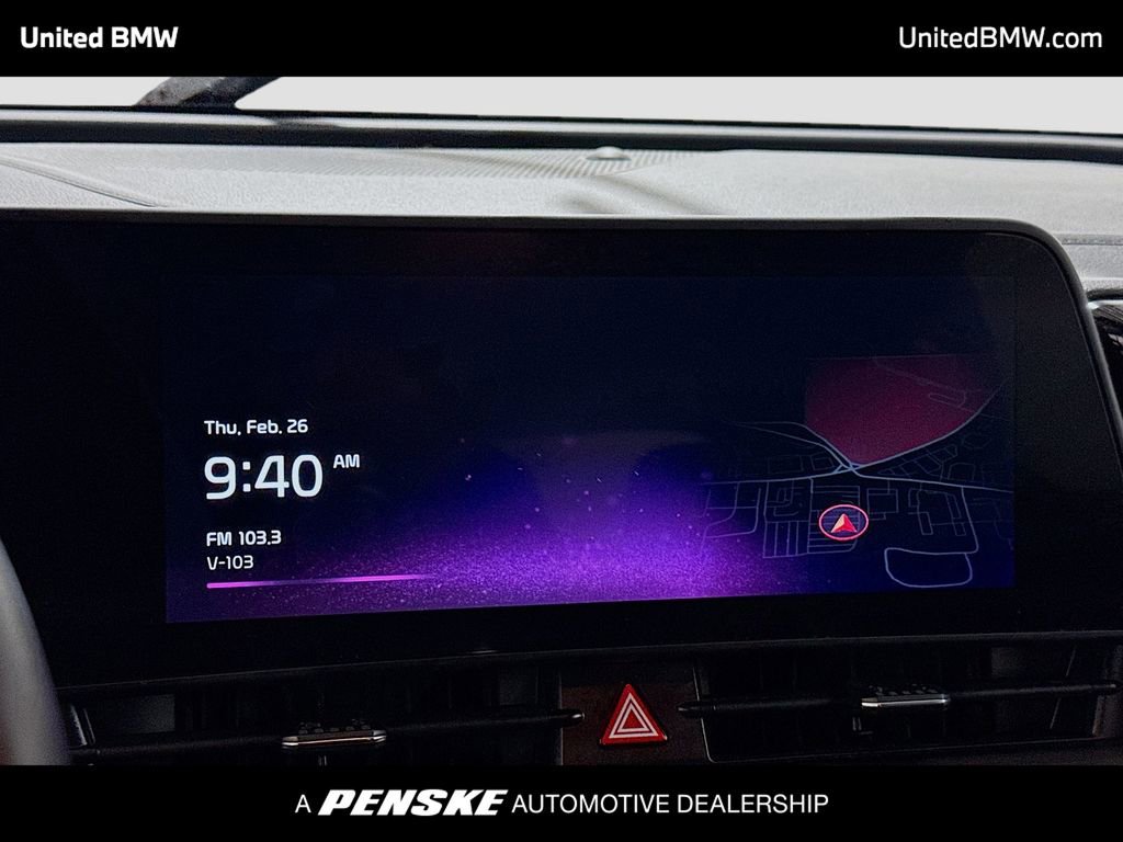 Used 2023 Kia Sportage EX image 8