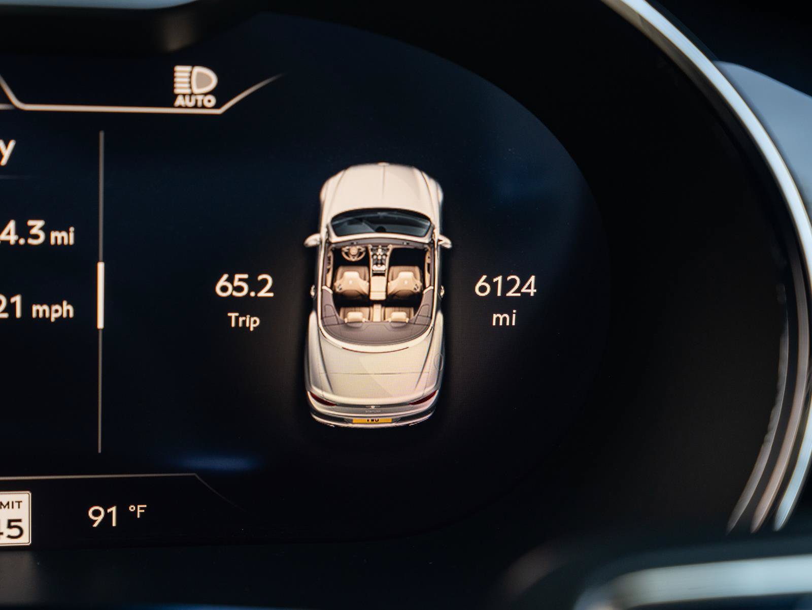 Used 2023 Bentley Continental GT Mulliner AWD/4WD image 47