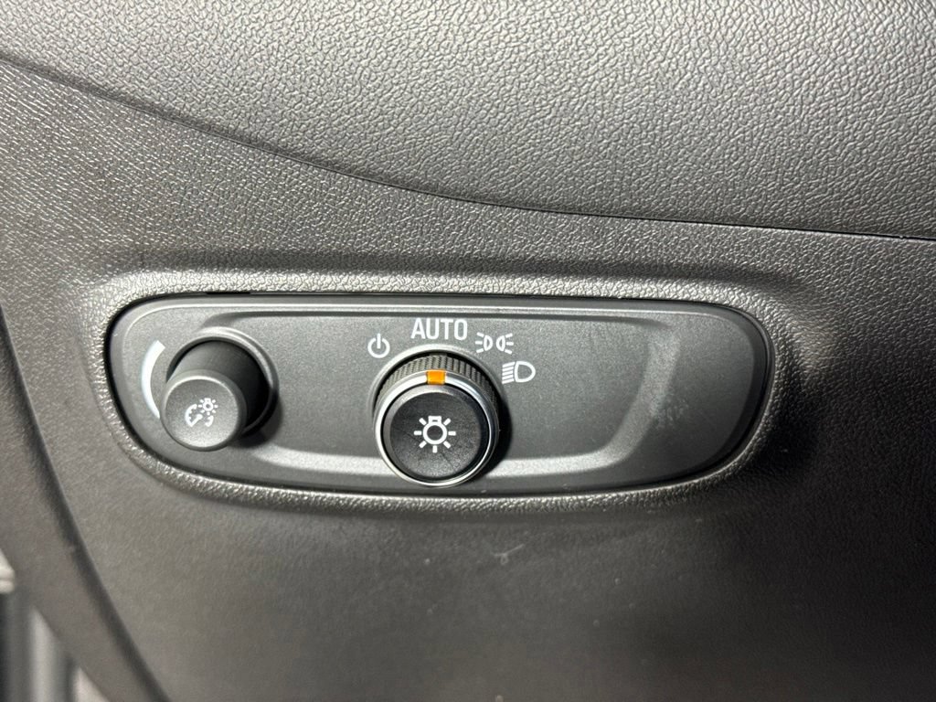 Certified 2024 Chevrolet Equinox LT AWD/4WD image 21