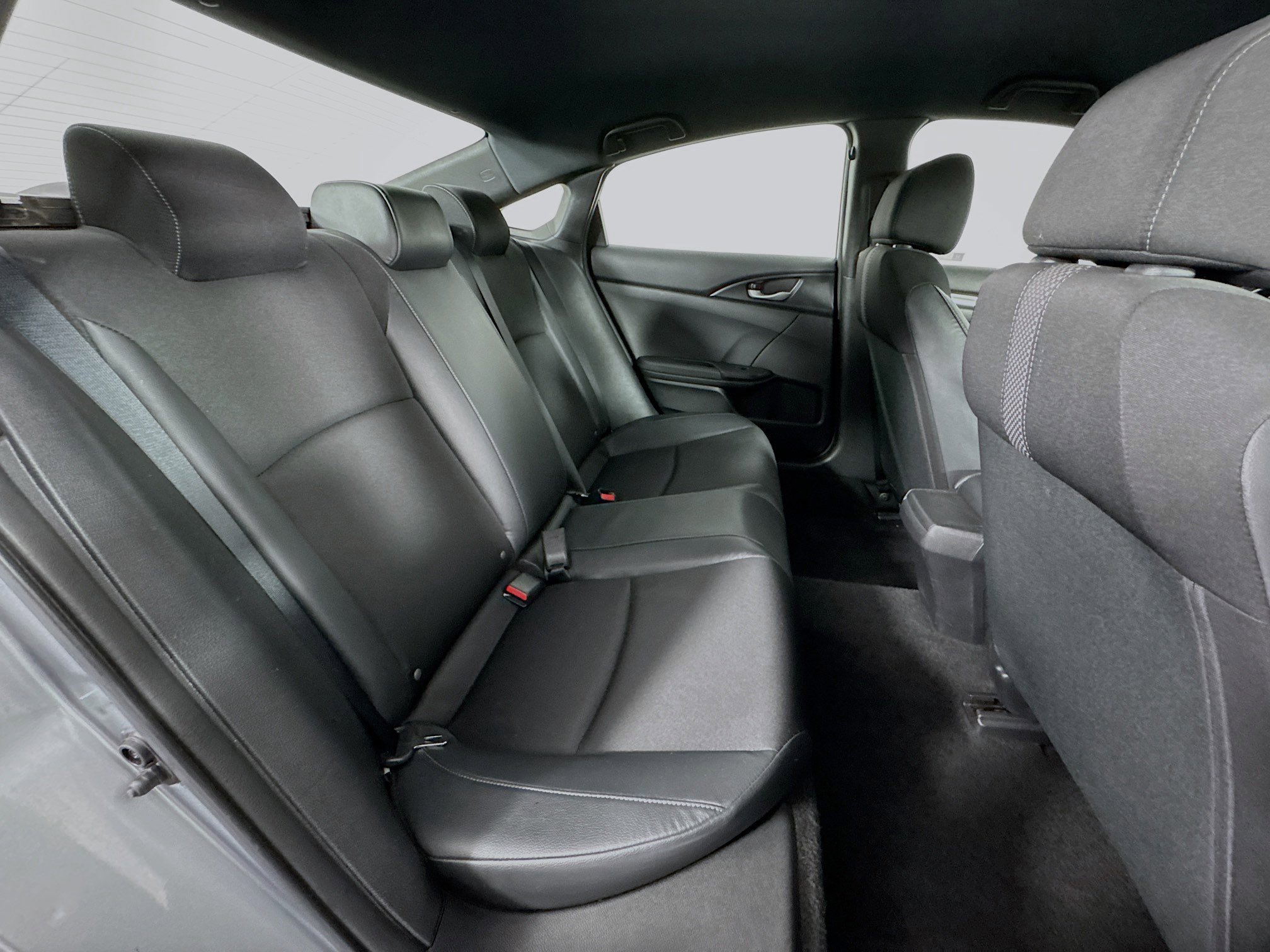 Used 2019 Honda Civic Sport image 24