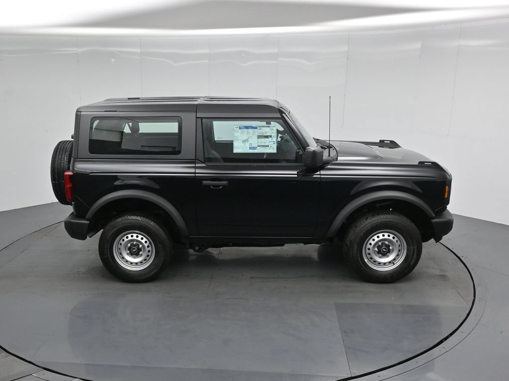New 2026 Ford Bronco 2-Door AWD/4WD image 31