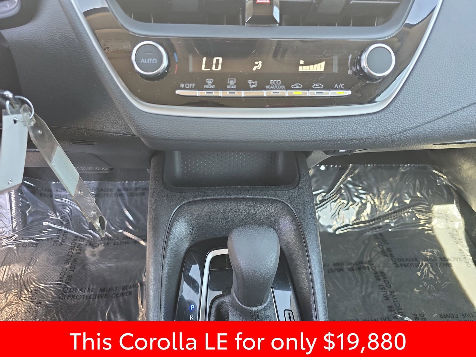 Used 2024 Toyota Corolla LE FWD image 29
