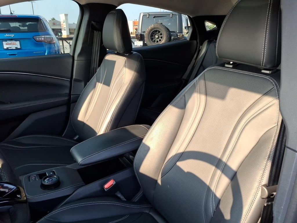 Used 2023 Ford Mustang Mach-E Premium RWD image 11