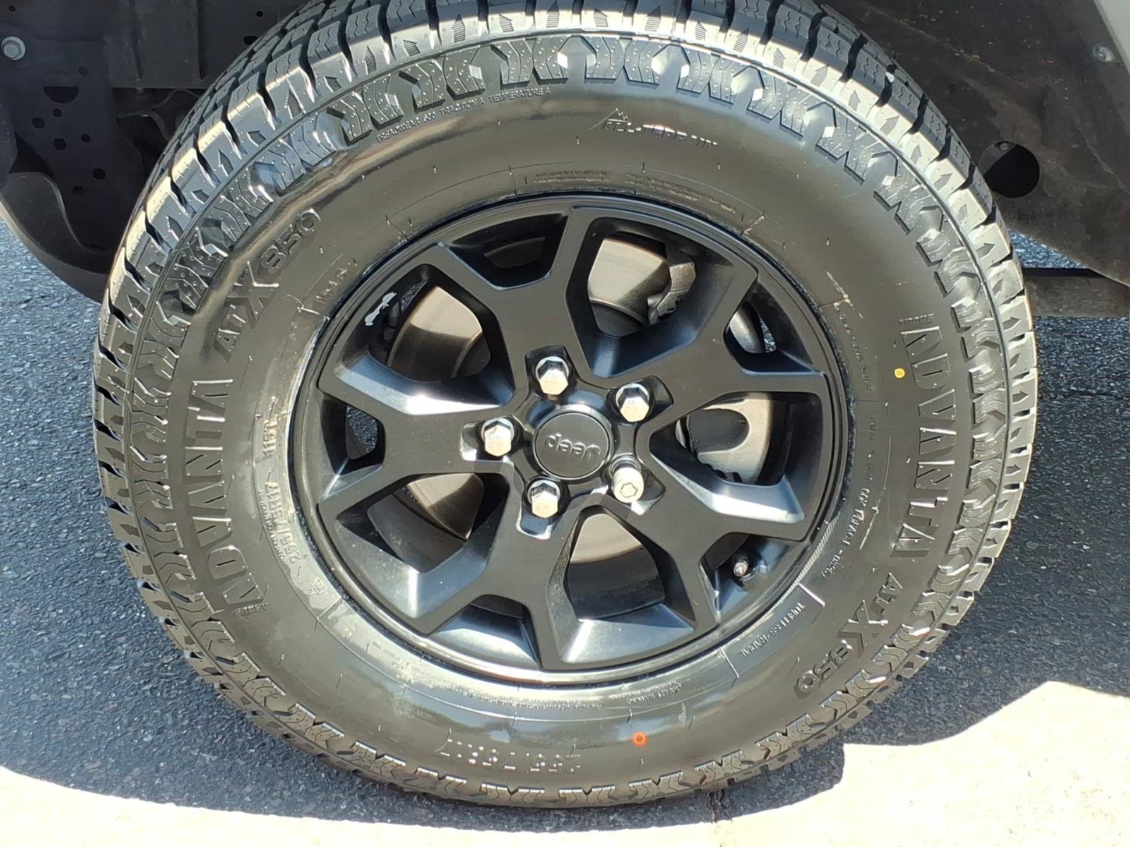 Used 2020 Jeep Wrangler Unlimited Sport AWD/4WD image 10