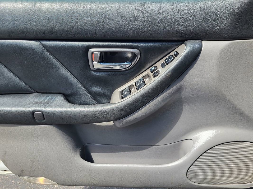 Used 2004 Subaru Baja Turbo image 12