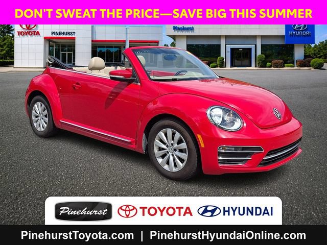Used 2019 Volkswagen Beetle 2.0T S FWD image 1