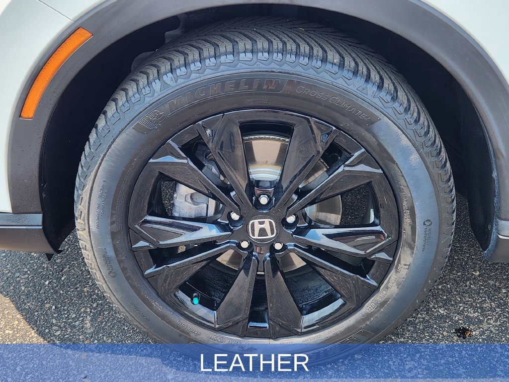 Used 2023 Honda CR-V Sport Touring image 11