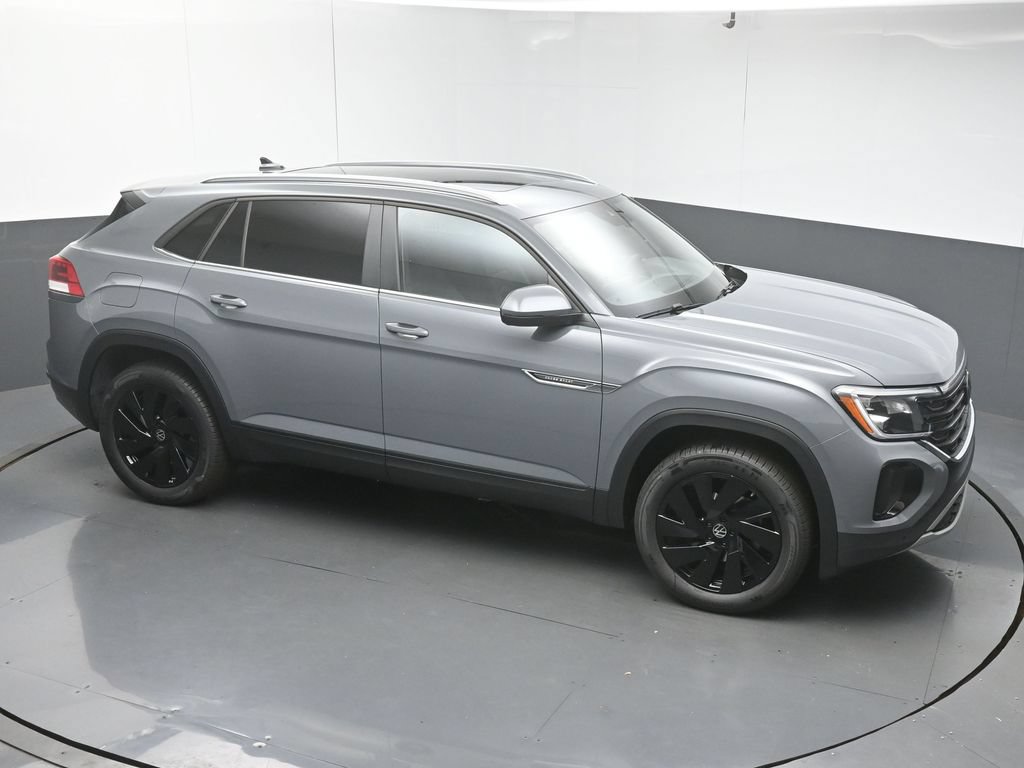 New 2026 Volkswagen Atlas Cross Sport SE FWD image 39
