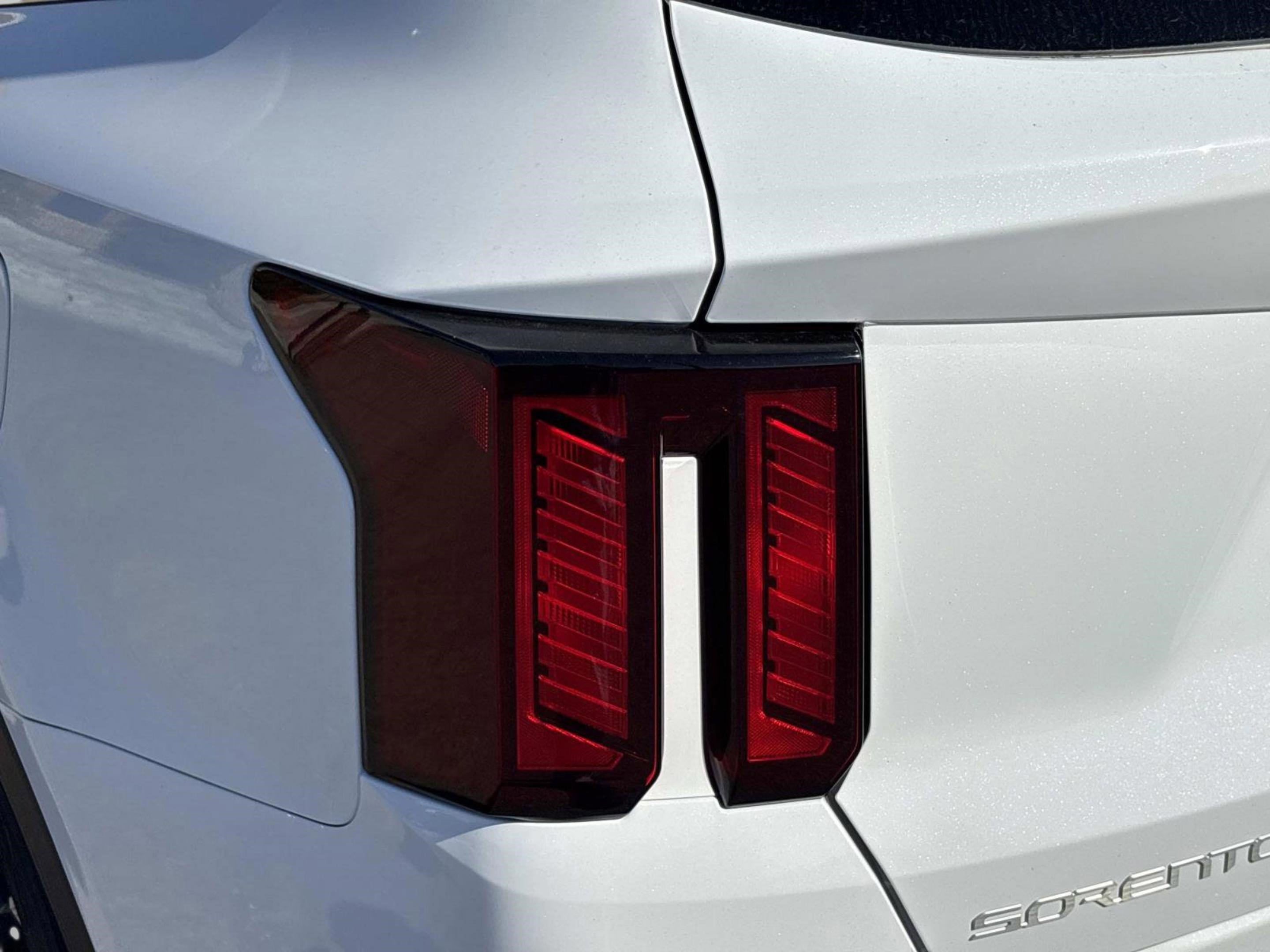 New 2026 Kia Sorento S image 11