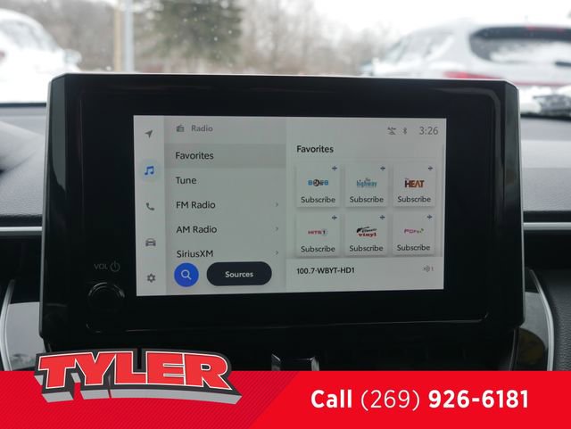 Used 2023 Toyota Corolla Cross XLE image 44