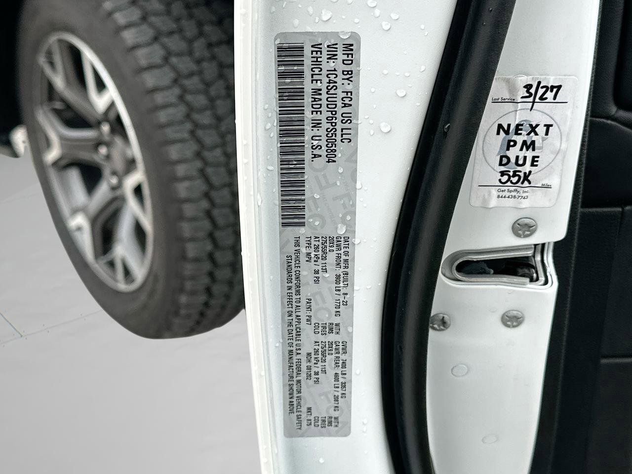 Used 2023 Jeep Wagoneer Series III w/ Preferred Equipment Group image 36