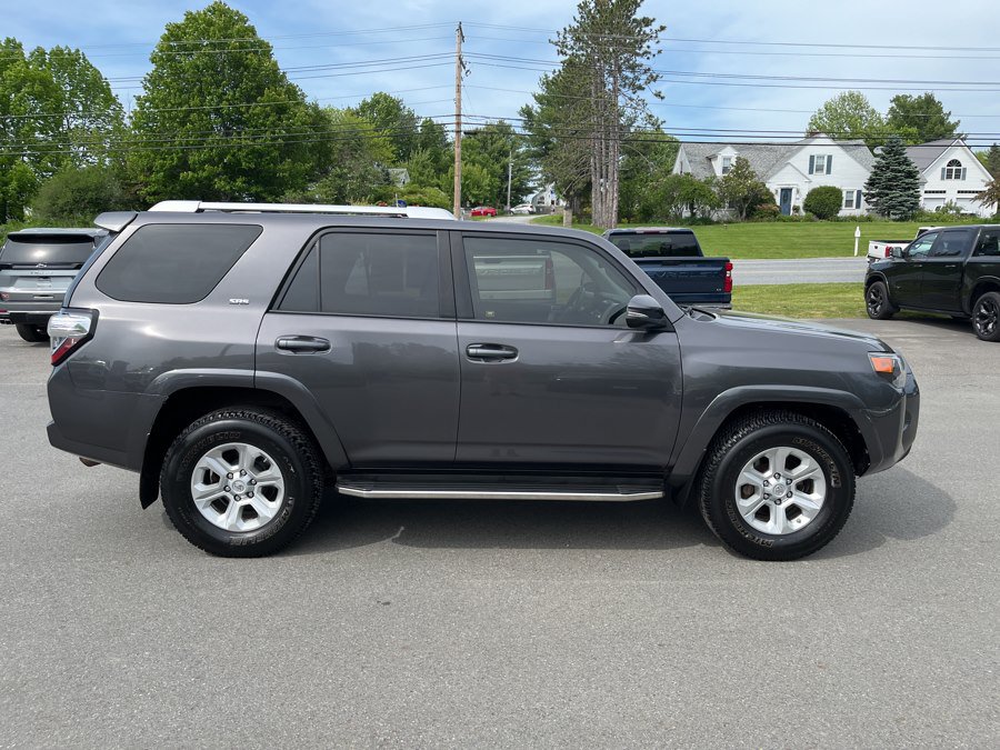 Used 2015 Toyota 4Runner SR5 Premium RWD image 2