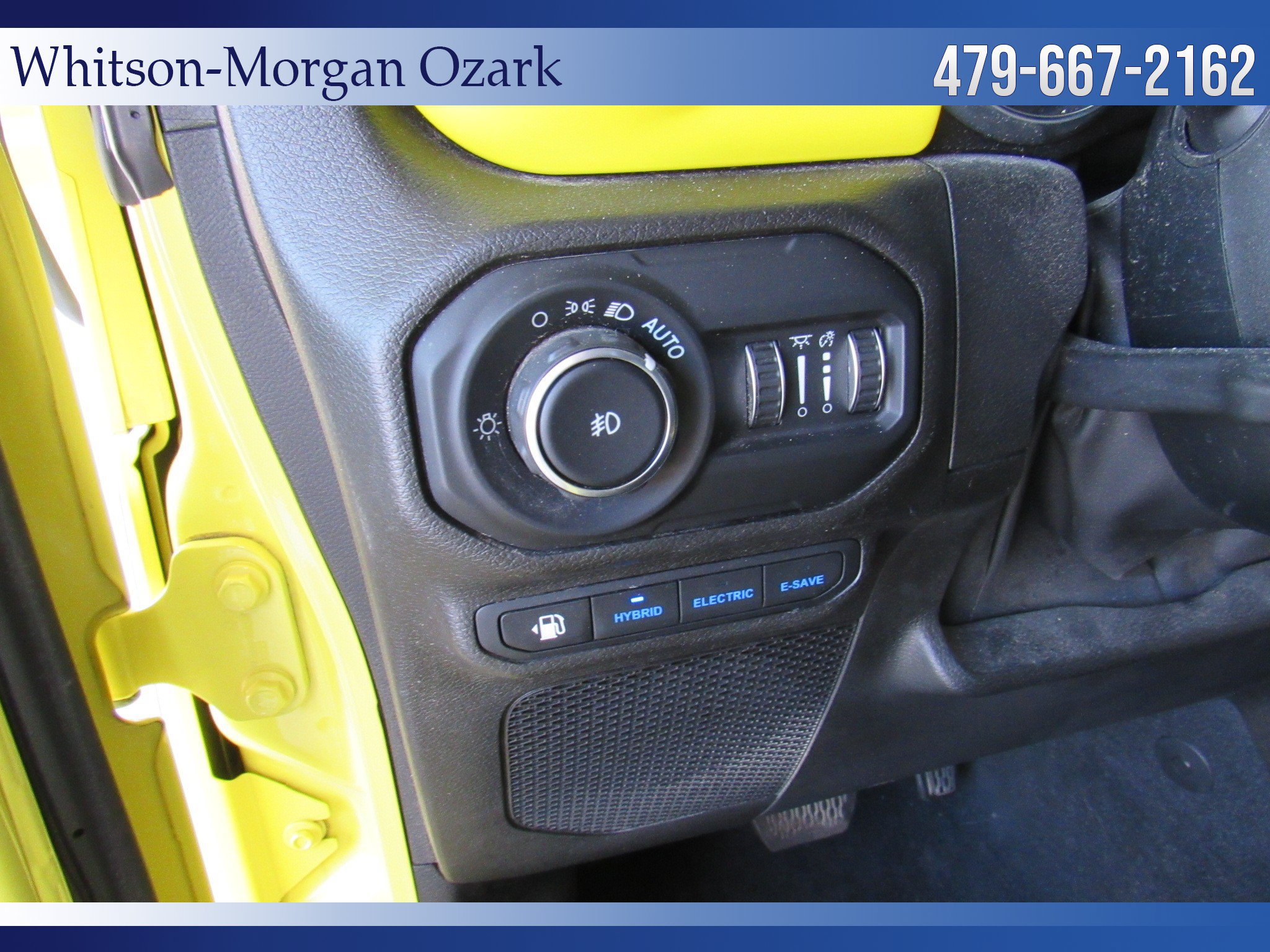Used 2022 Jeep Wrangler Unlimited Sahara w/ Cold Weather Group AWD/4WD image 33