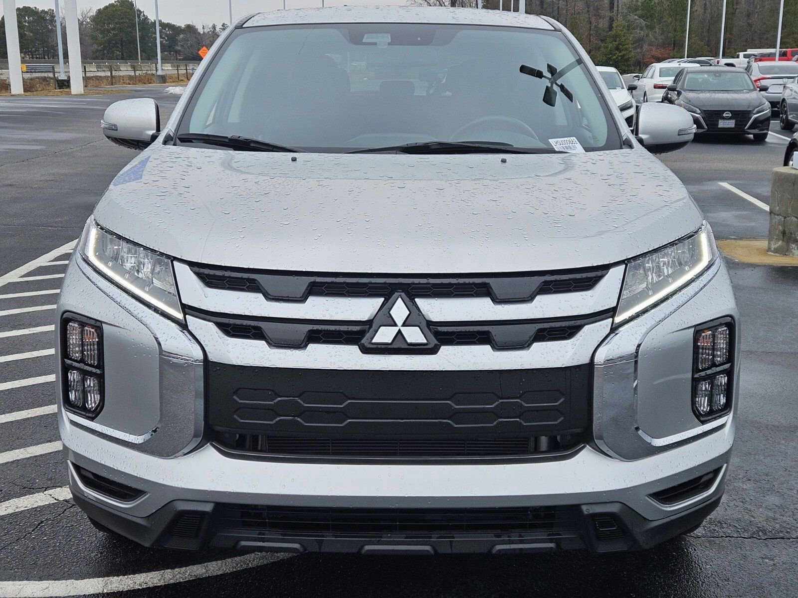 Used 2025 Mitsubishi Outlander Sport SE image 2