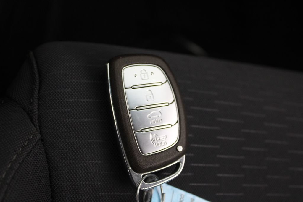 Used 2021 Hyundai Tucson Value FWD image 31