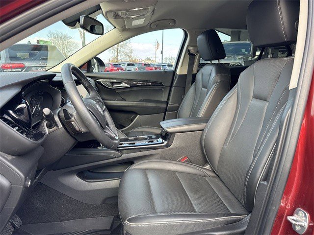 Used 2023 Buick Envision Essence image 23