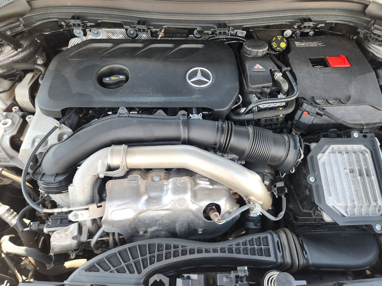 Used 2025 Mercedes-Benz GLA 250 image 34