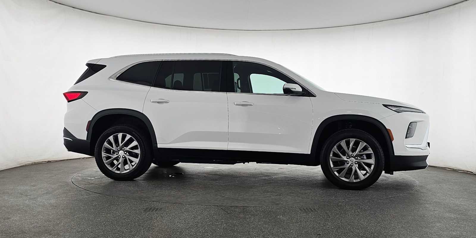New 2026 Buick Enclave Preferred w/ Power Package image 3