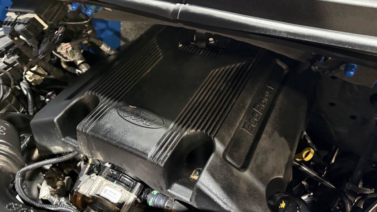 Used 2017 Ford F150 XLT w/ Equipment Group 302A Luxury image 73