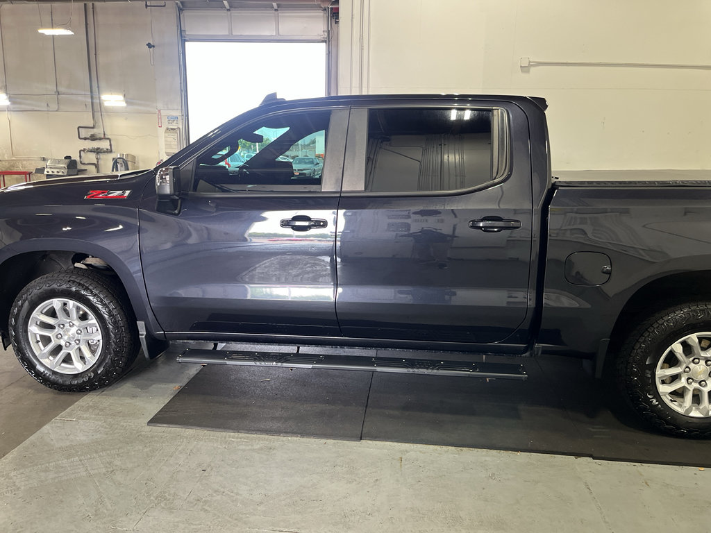 Certified 2022 Chevrolet Silverado 1500 LT AWD/4WD image 11