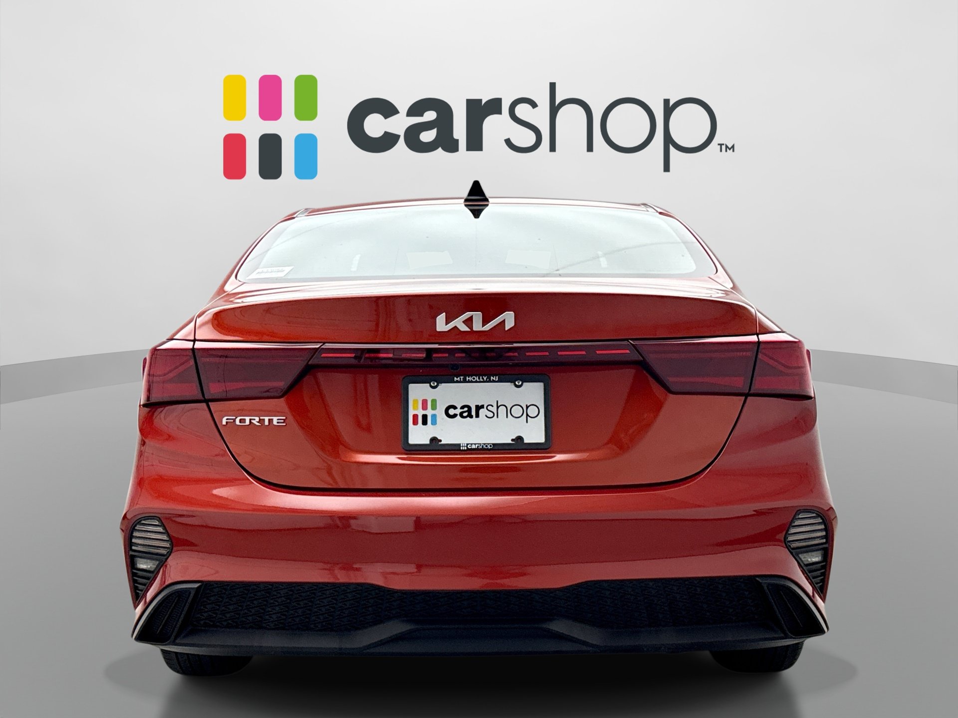 Used 2024 Kia Forte LXS FWD image 4