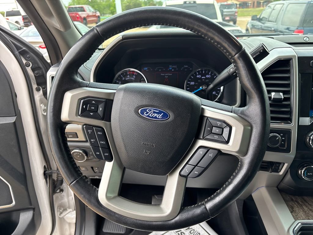 Used 2019 Ford F250 Lariat w/ Lariat Ultimate Package AWD/4WD image 15
