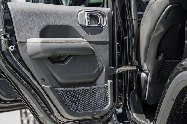 New 2025 Jeep Wrangler Sahara image 37