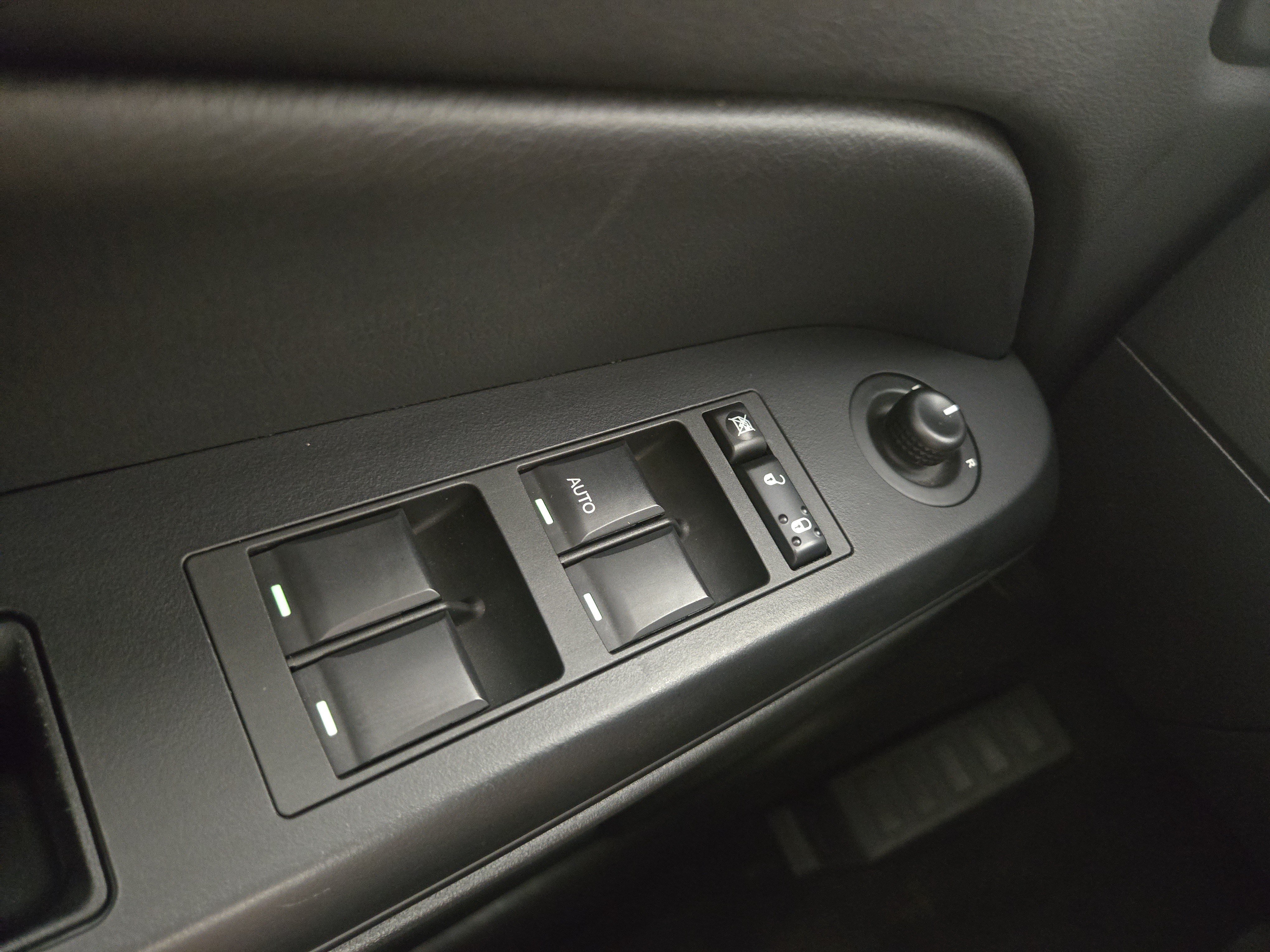 Used 2017 Jeep Patriot High Altitude AWD/4WD image 27