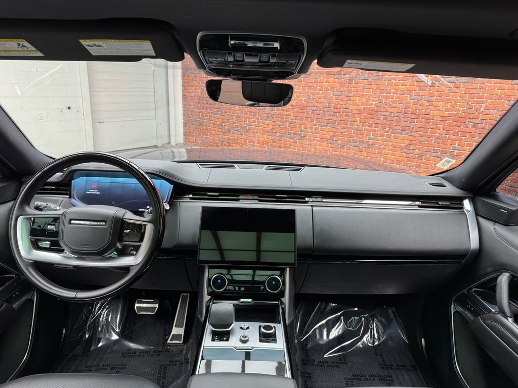 Used 2023 Land Rover Range Rover SE AWD/4WD image 11