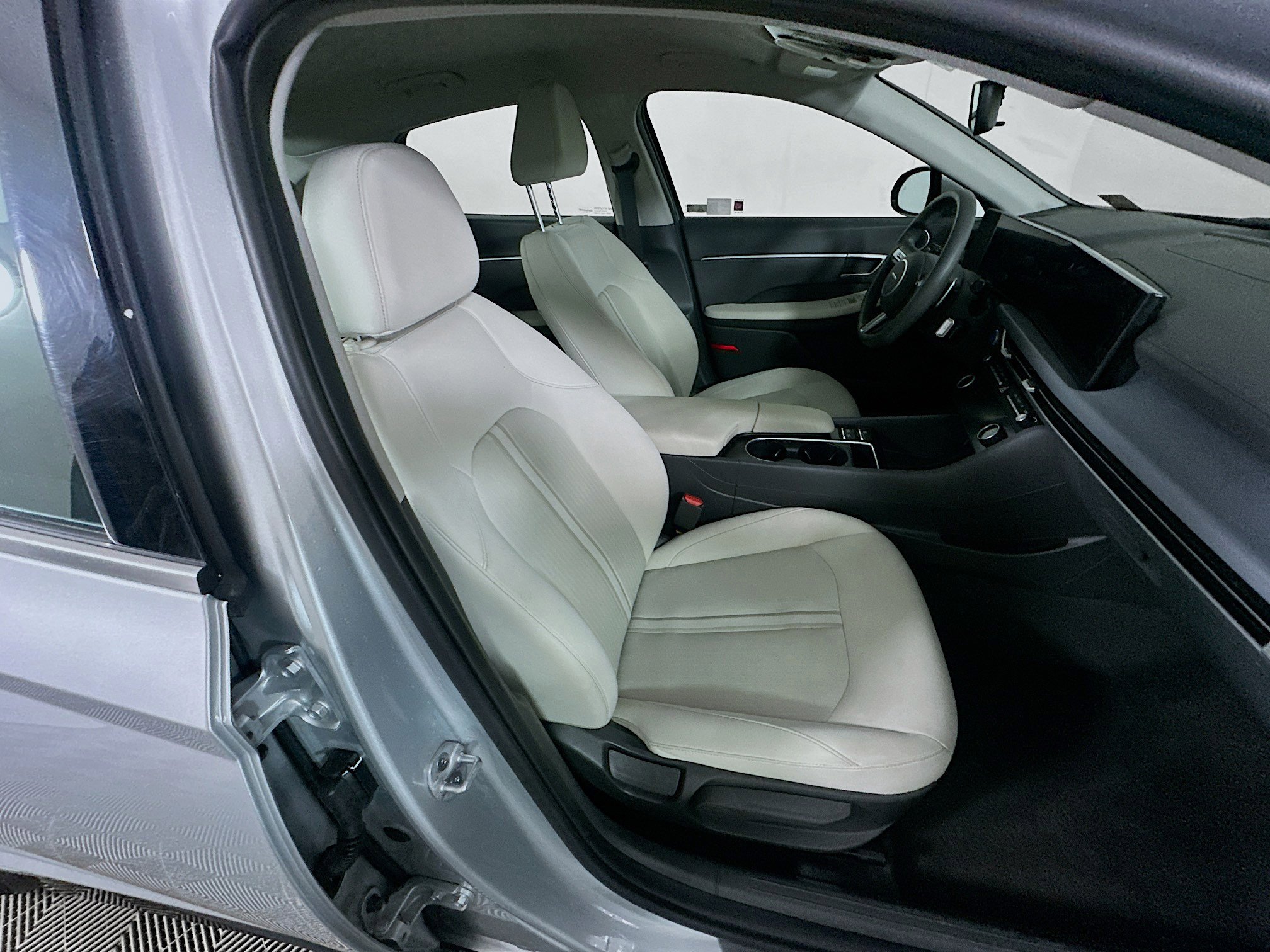 Used 2025 Hyundai Sonata SEL image 30