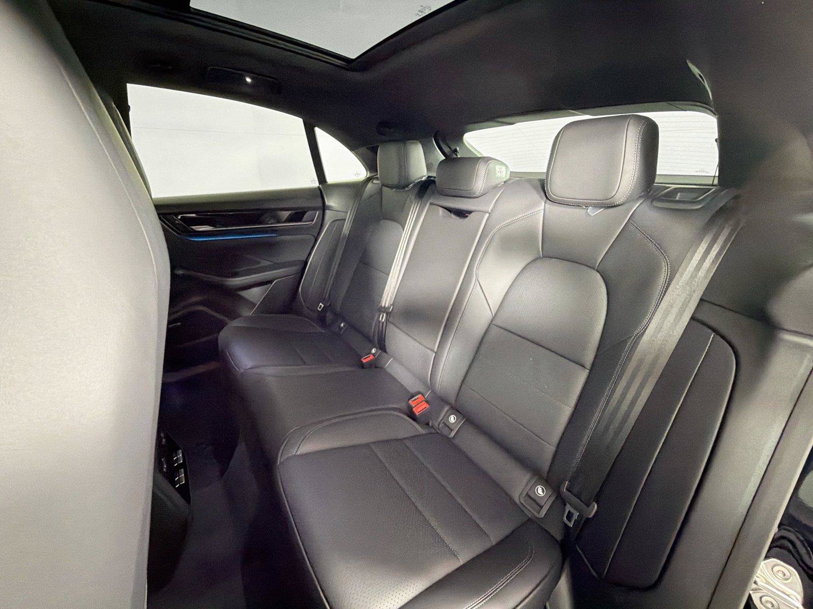 Certified 2026 Porsche Macan Electric RWD image 25