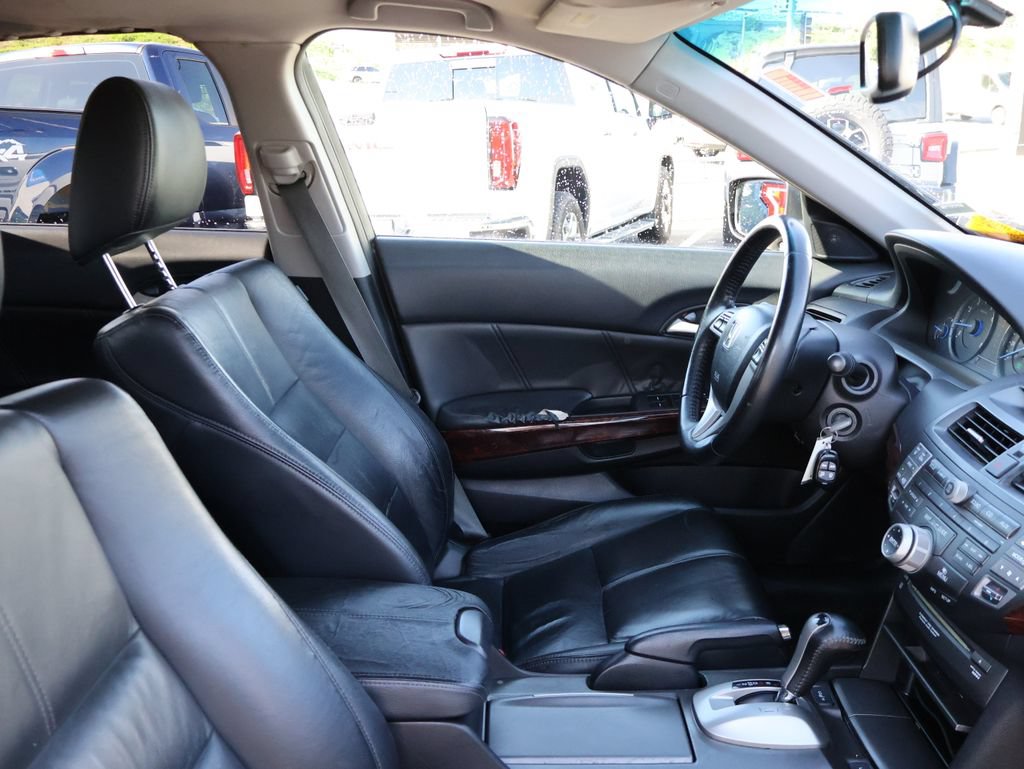 Used 2010 Honda Crosstour EX-L image 8