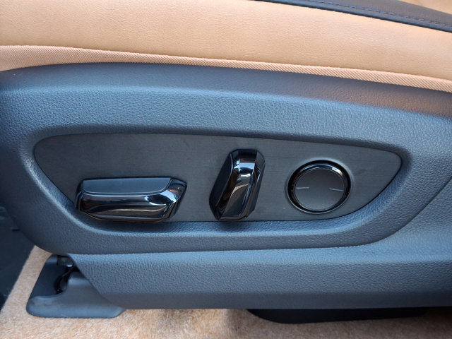 Used 2024 Lexus RZ 450e Premium image 9