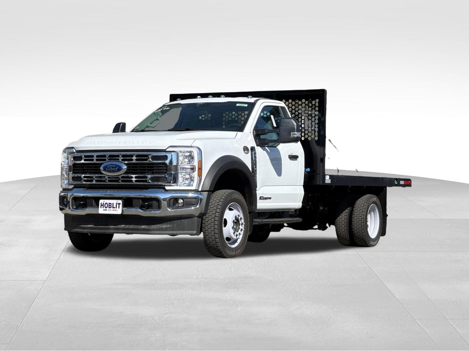 Used 2024 Ford F550 4x4 Regular Cab Super Duty image 7