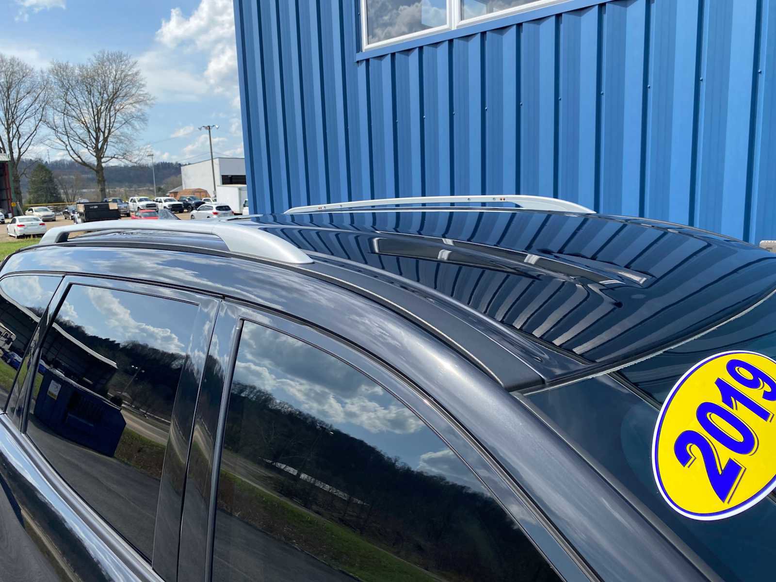 Used 2019 Nissan Pathfinder SL image 5