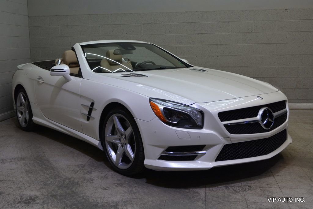 Used 2014 Mercedes-Benz SL 550 image 3