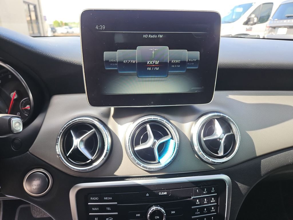 Used 2019 Mercedes-Benz CLA 250 image 17