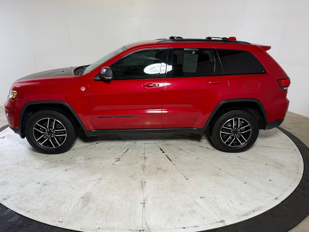 Used 2019 Jeep Grand Cherokee Trailhawk image 4