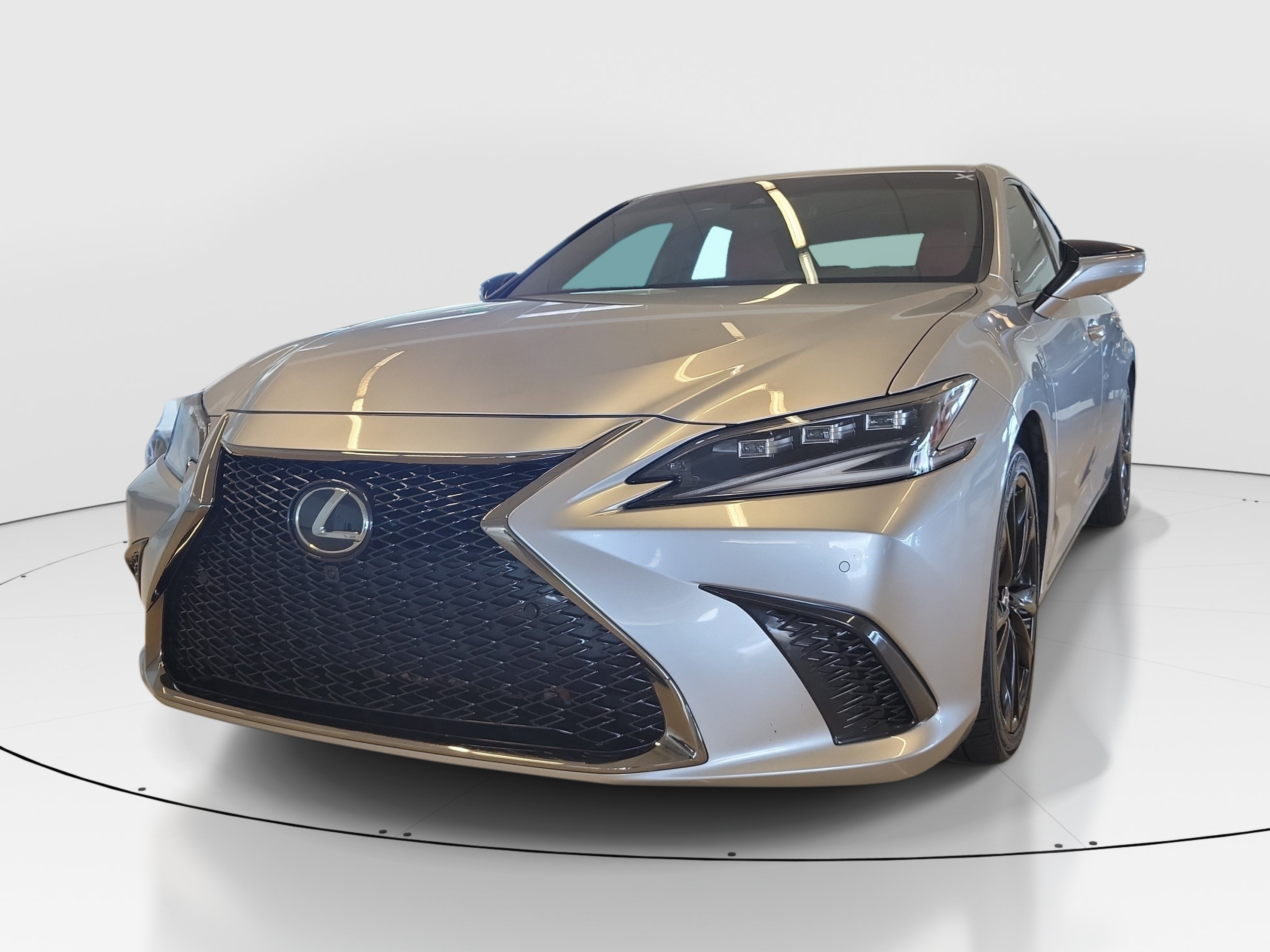 Certified 2024 Lexus ES 350 F Sport w/ Accessory Package (Z2) FWD image 4