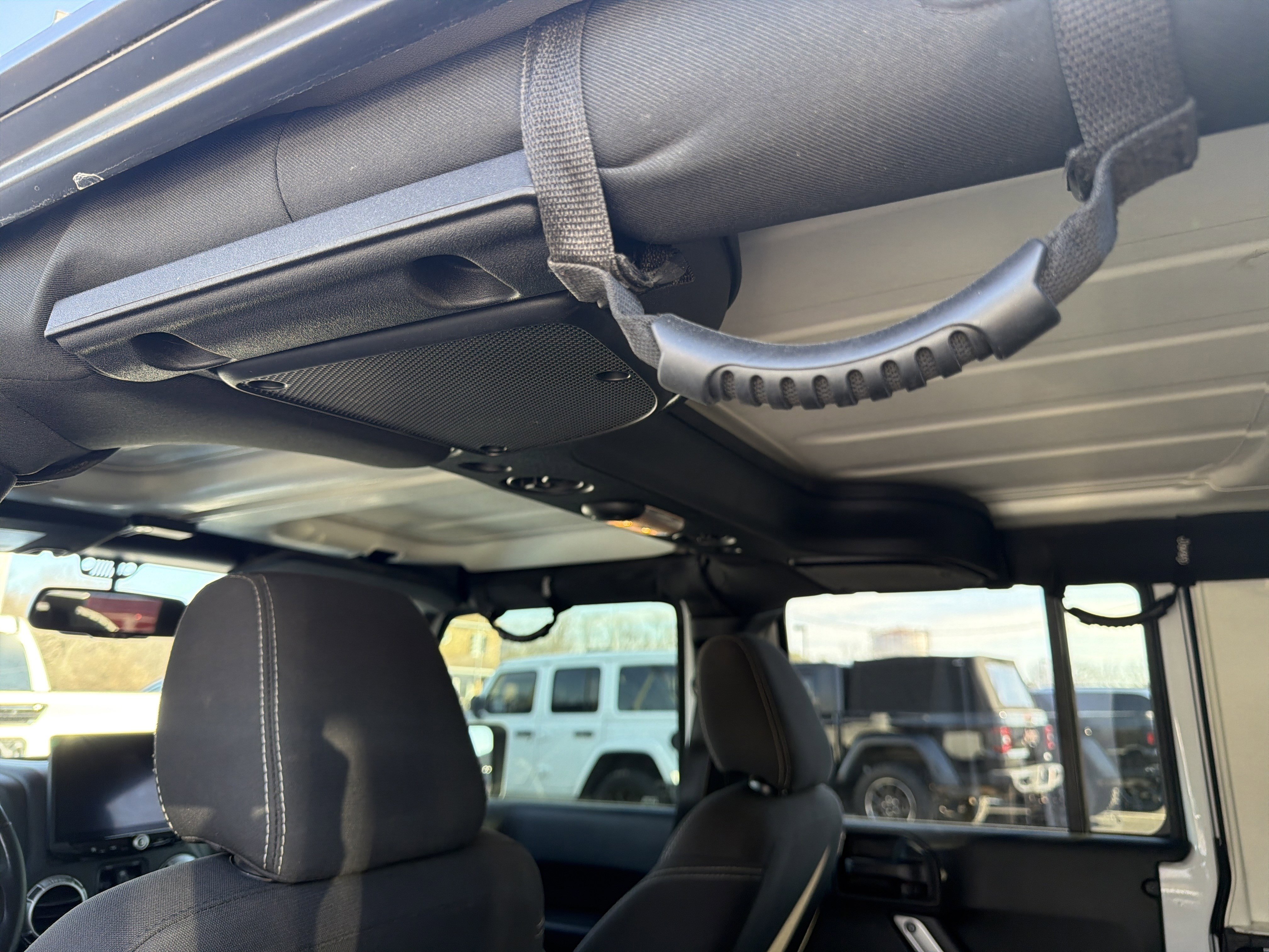 Certified 2018 Jeep Wrangler Unlimited Sahara w/ Connectivity Group image 13