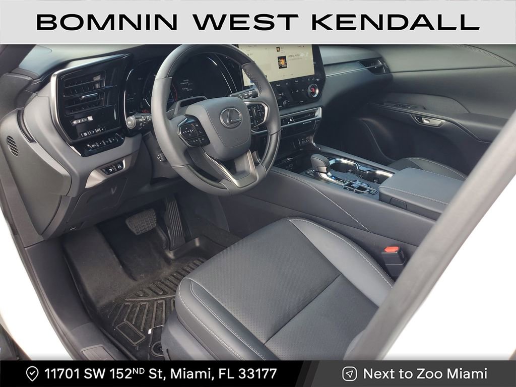 Used 2025 Lexus RX 350 AWD image 22